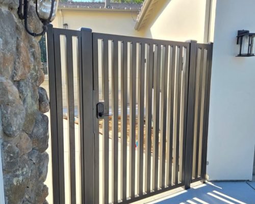 Pedestrian Gate Vertical Lines