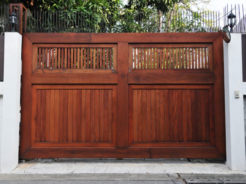 Eagle Automatic Gate & Doors (8) Big wooden gate